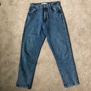 Zara Mom Jean size 6